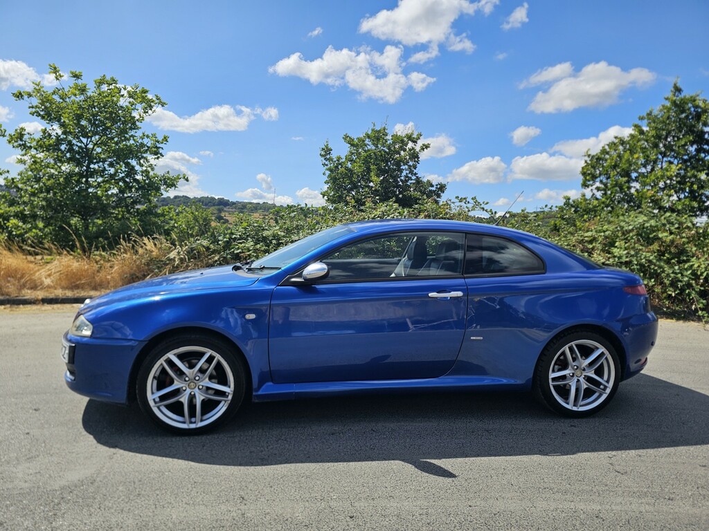 Alfa Romeo GT 1.9 Jtdm 16V Cloverleaf 148 Bhp Red #10