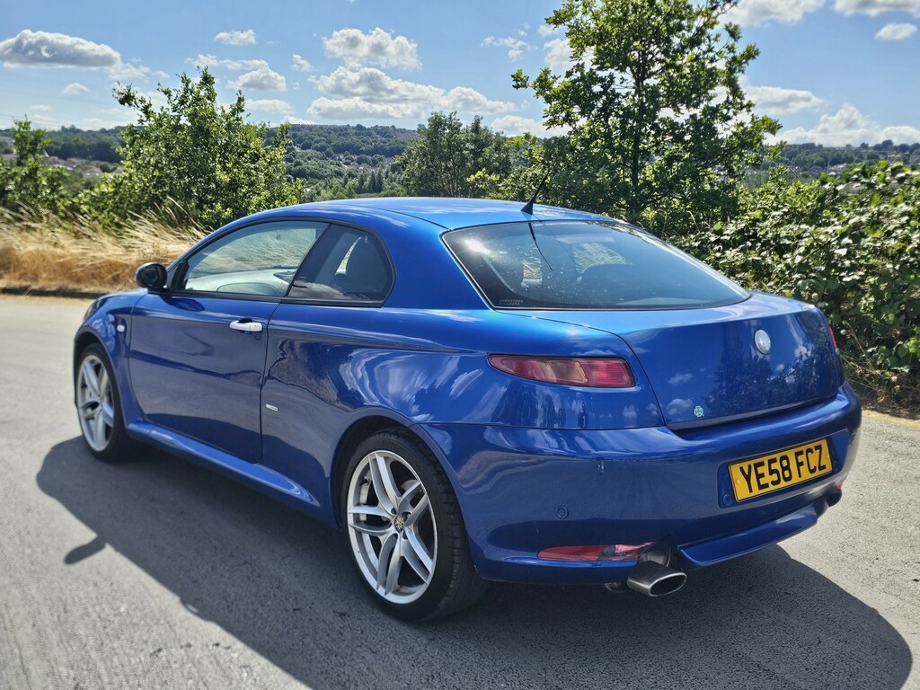 Alfa Romeo GT 1.9 Jtdm 16V Cloverleaf 148 Bhp Red #12