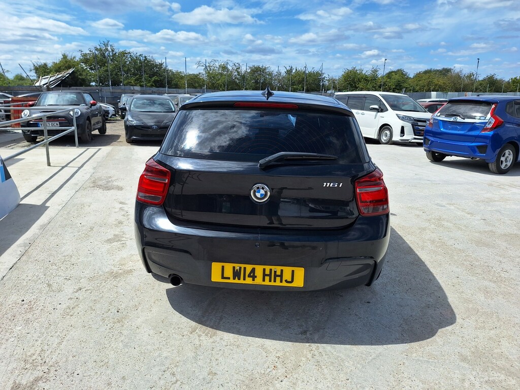 BMW 1 Series Hatchback 1.6 116I Sport 201414 Black #5