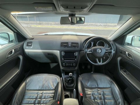 Skoda Yeti 1.6 Tdi Greenline White #2