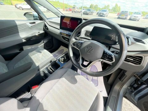 Volkswagen ID.3 Pro Performance 58Kwh AJ22XCX Blue #4