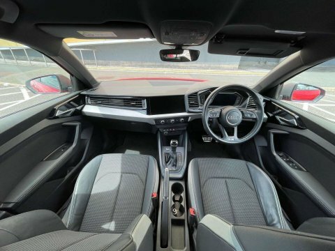Audi A1 2.0 Tfsi 40 LS69HWD Red #2