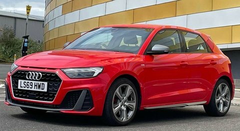Audi A1 2.0 Tfsi 40 LS69HWD Red #6
