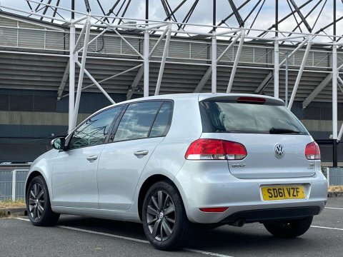 Volkswagen Golf 1.6 Tdi 105 Bluemotion Tech Match Blue #12