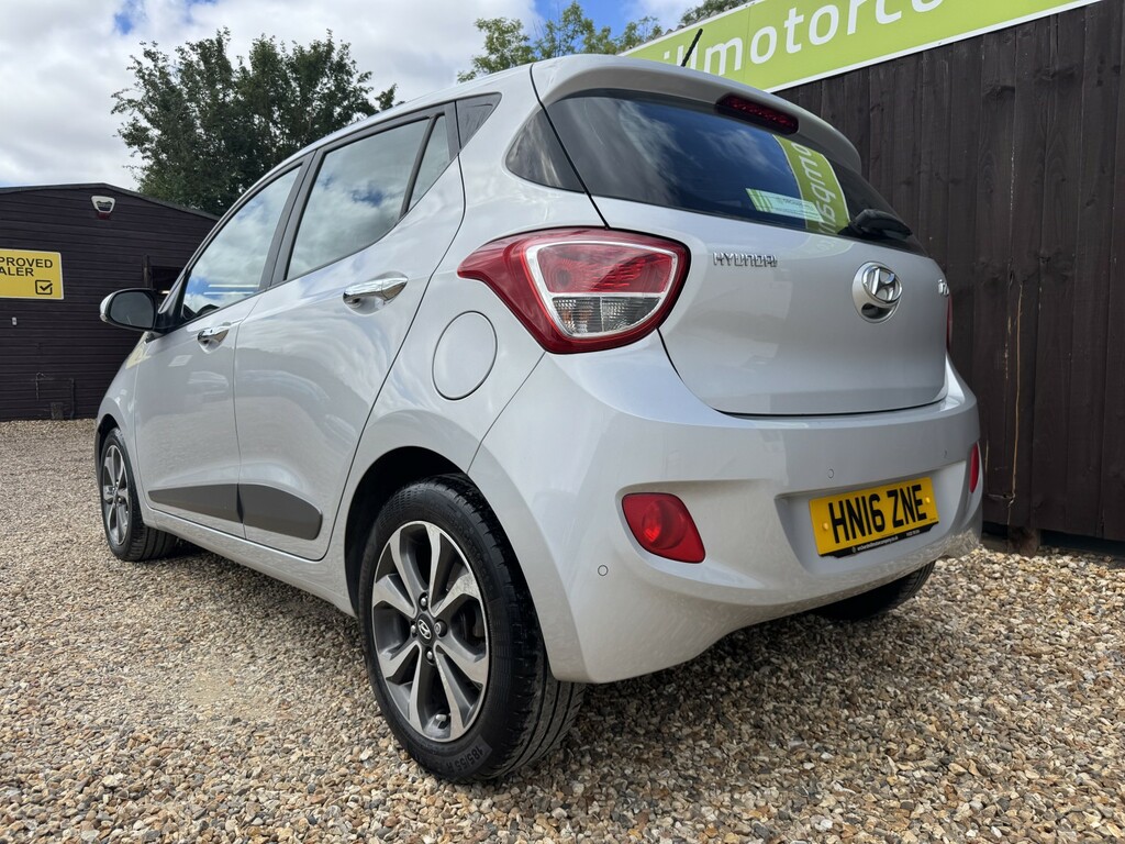 Hyundai I10 Hatchback 1.2 I10 Prem Se 1.2 Blue Int 2016 HN16ZNE Grey #4