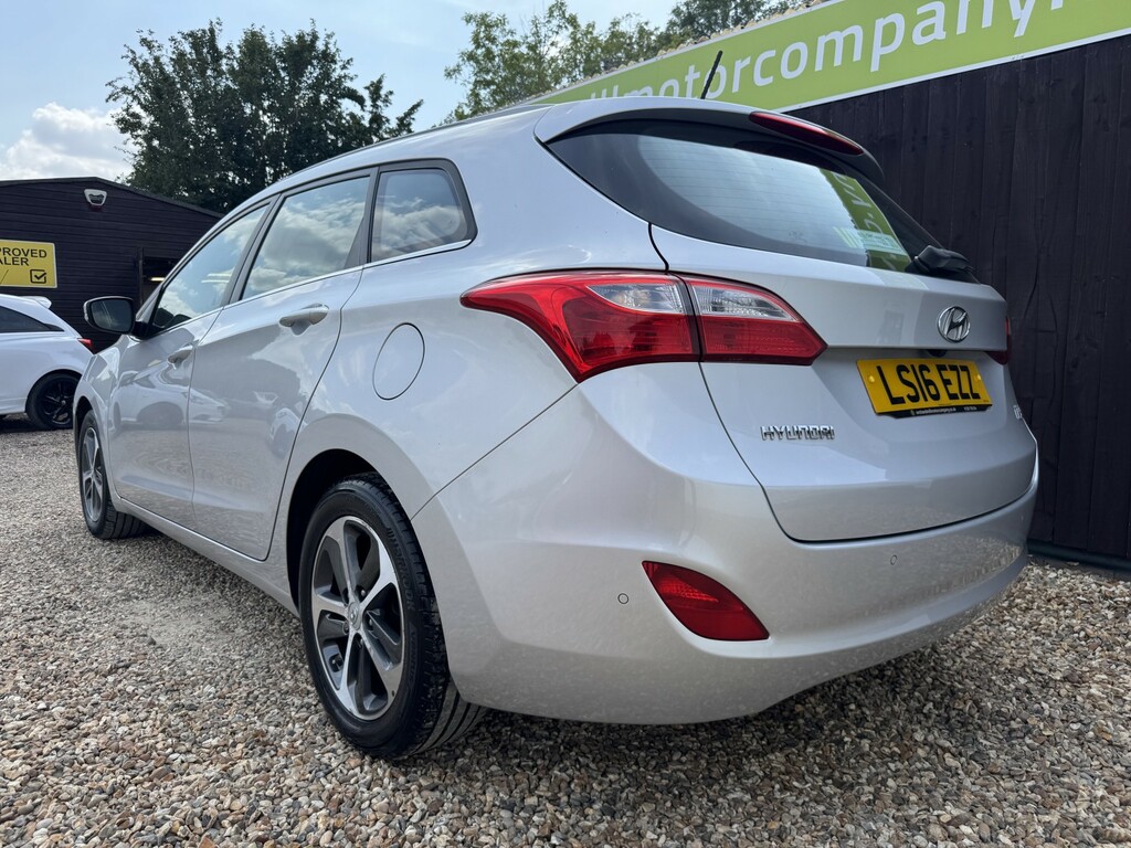 Hyundai I30 Estate 1.6 I30 Tr Se Nav 1.6 120Ps 2016 Silver #5
