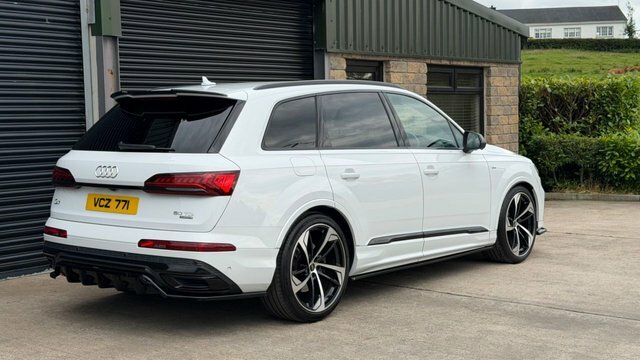 Audi Q7 Tdi V6 50 Black Black #3
