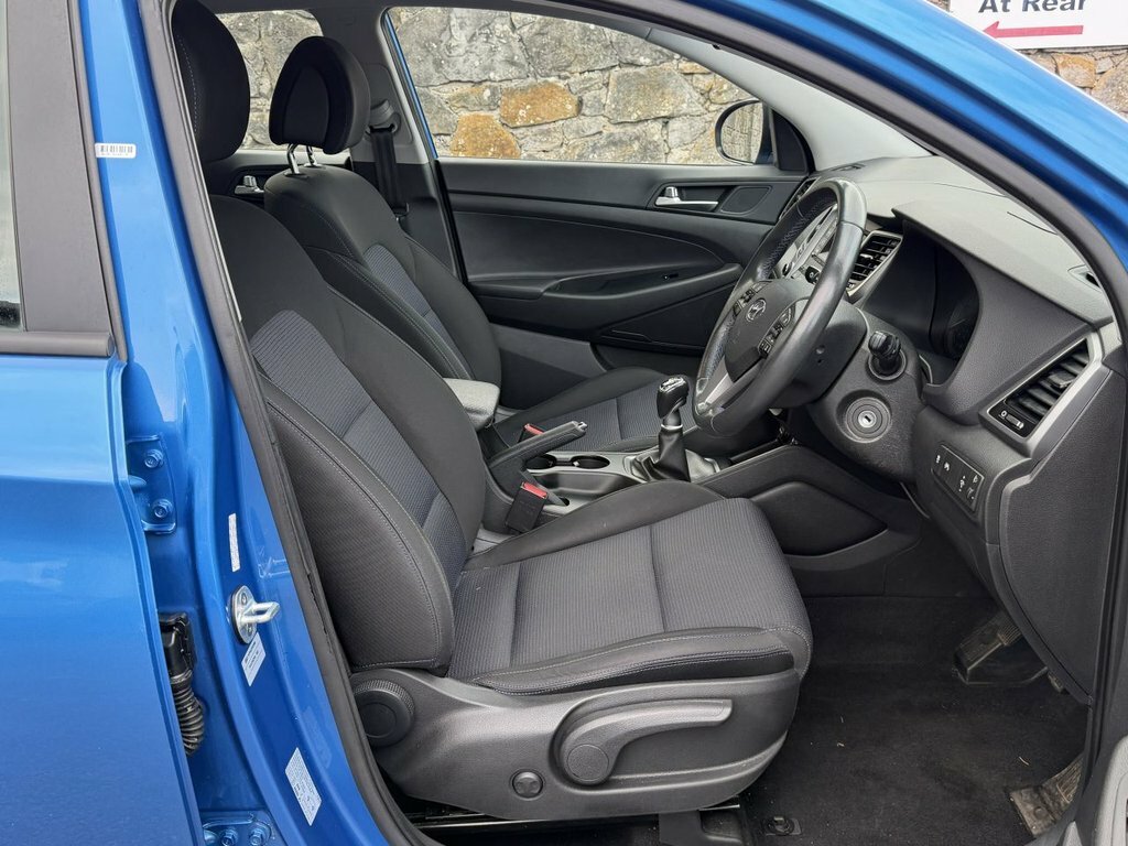 Hyundai Tucson 1.6L Se EF18YCL Blue #5