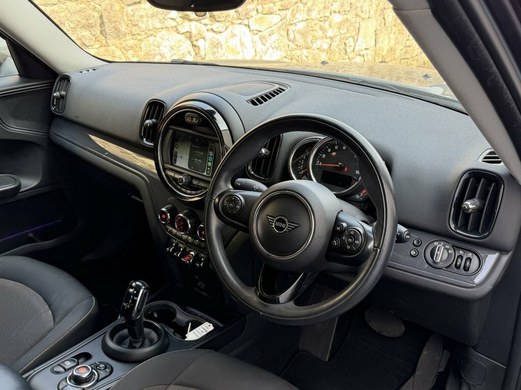 Mini Countryman 2L Cooper D Classic YH68NCW Grey #6