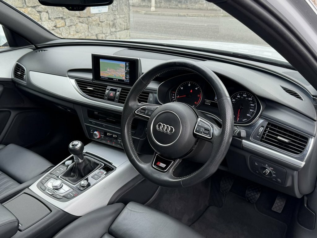 Audi A6 Avant 2L S Line White #6