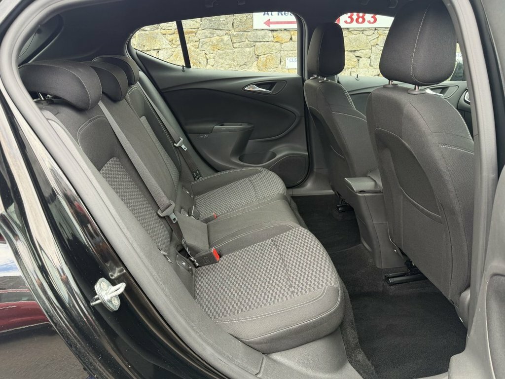 Vauxhall Astra 1.4L Sri Black #6