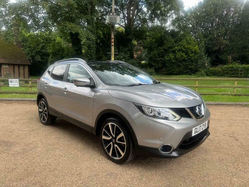 Nissan Qashqai 1.6 Dig-t Tekna Euro GL17ZYB Silver #2