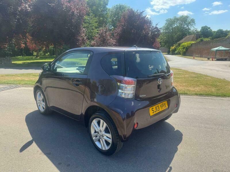 Toyota IQ 1.33 Dual Vvt-i 3 Purple #5