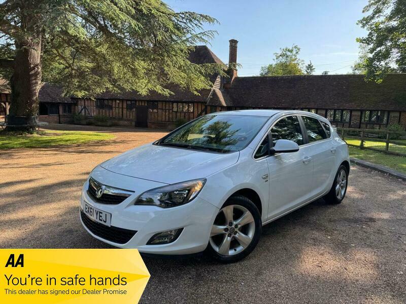 Vauxhall Astra 1.6T 16V Sri Hatchback White