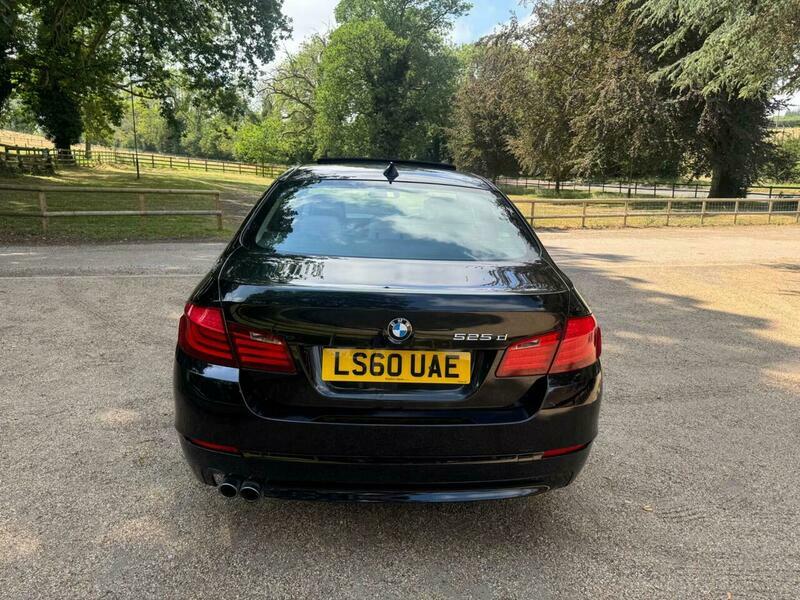 BMW 5 Series  Black #8