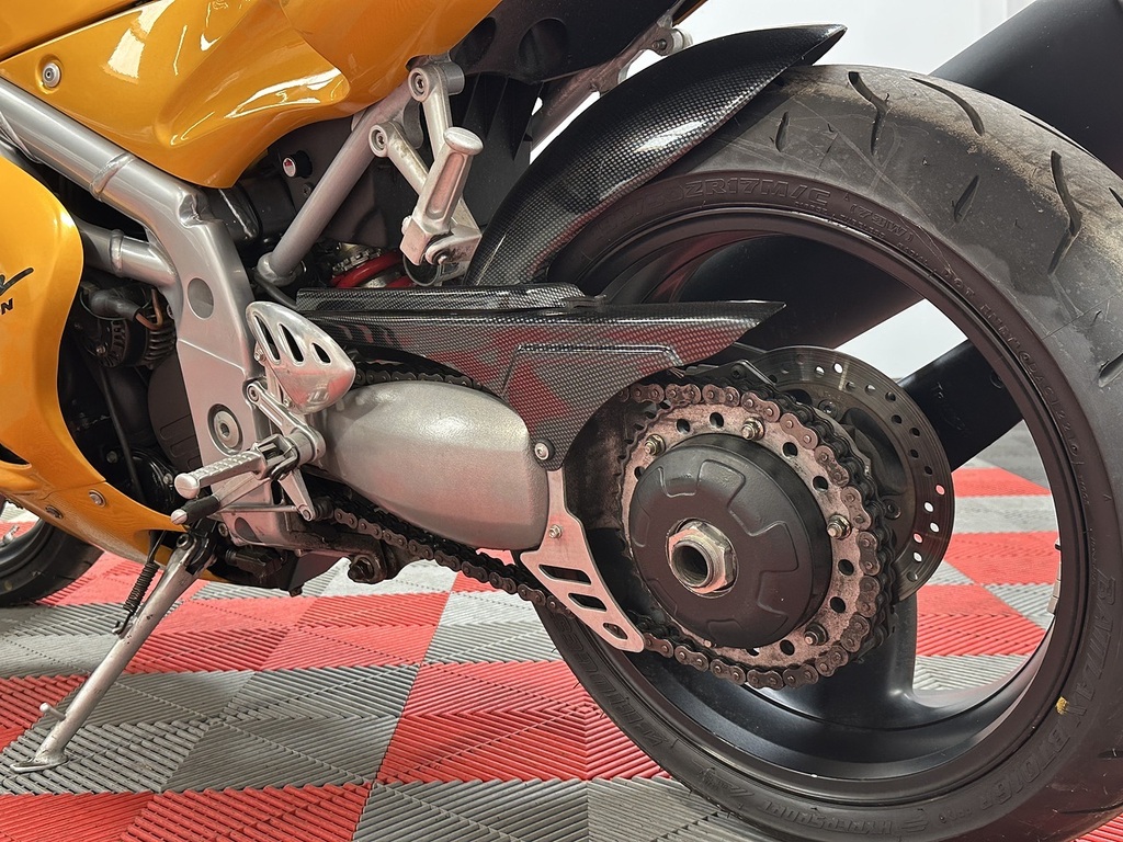 Triumph Daytona P174RRT Yellow #4