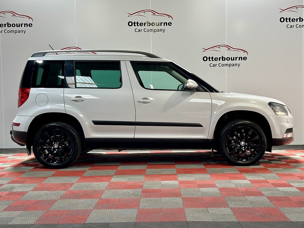 Skoda Yeti Tdi Se White #5