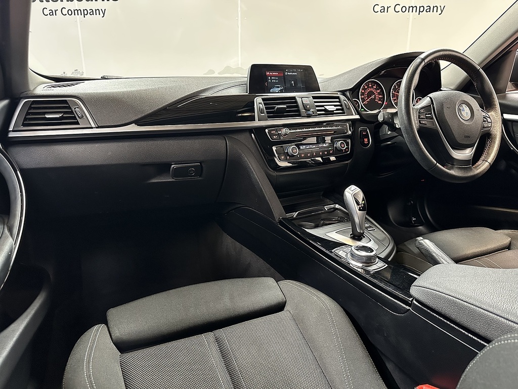 BMW 3 Series 318D Sport LD18CYW Blue #2