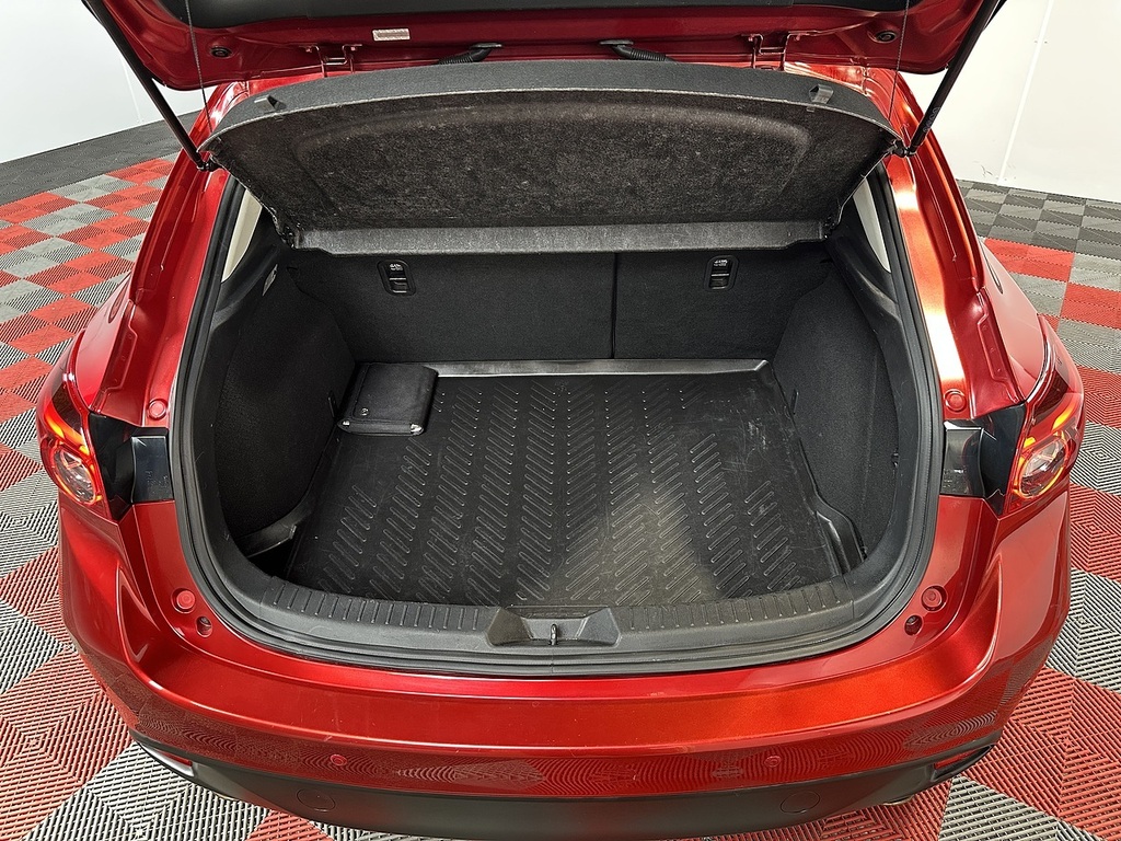 Mazda 3 1.5 Skyactiv-d Sport Nav Fastback Silver #35
