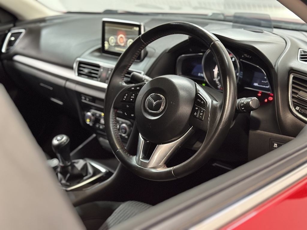 Mazda 3 1.5 Skyactiv-d Sport Nav Fastback Silver #44