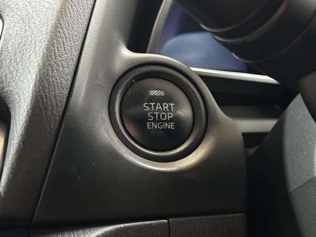 Mazda 3 1.5 Skyactiv-d Sport Nav Fastback Silver #32