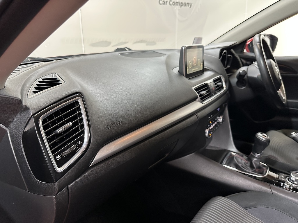 Mazda 3 1.5 Skyactiv-d Sport Nav Fastback Silver #49