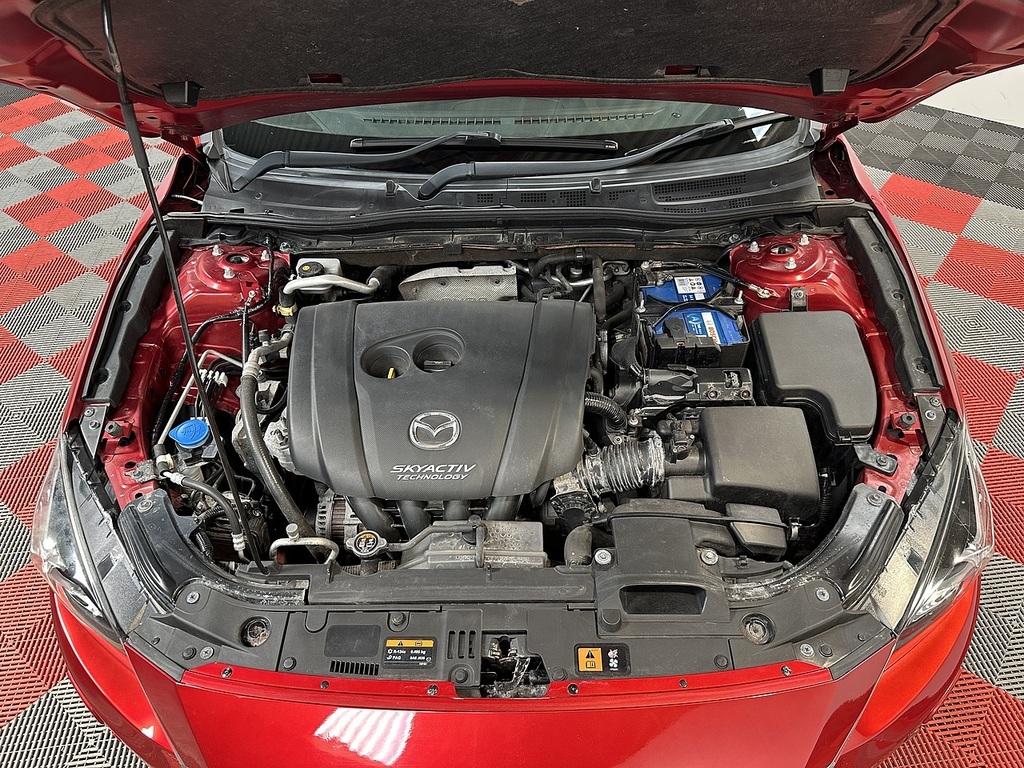 Mazda 3 1.5 Skyactiv-d Sport Nav Fastback Silver #68