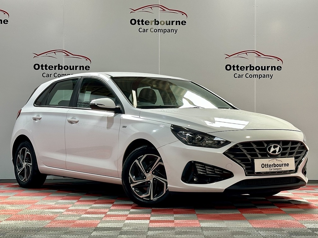 Hyundai I30 T-gdi Mhev Se Connect White
