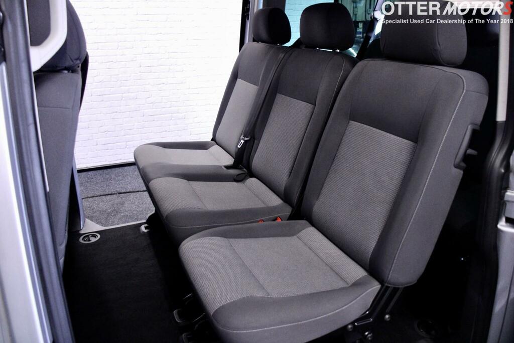 Volkswagen Transporter Shuttle T30 Se Silver #32