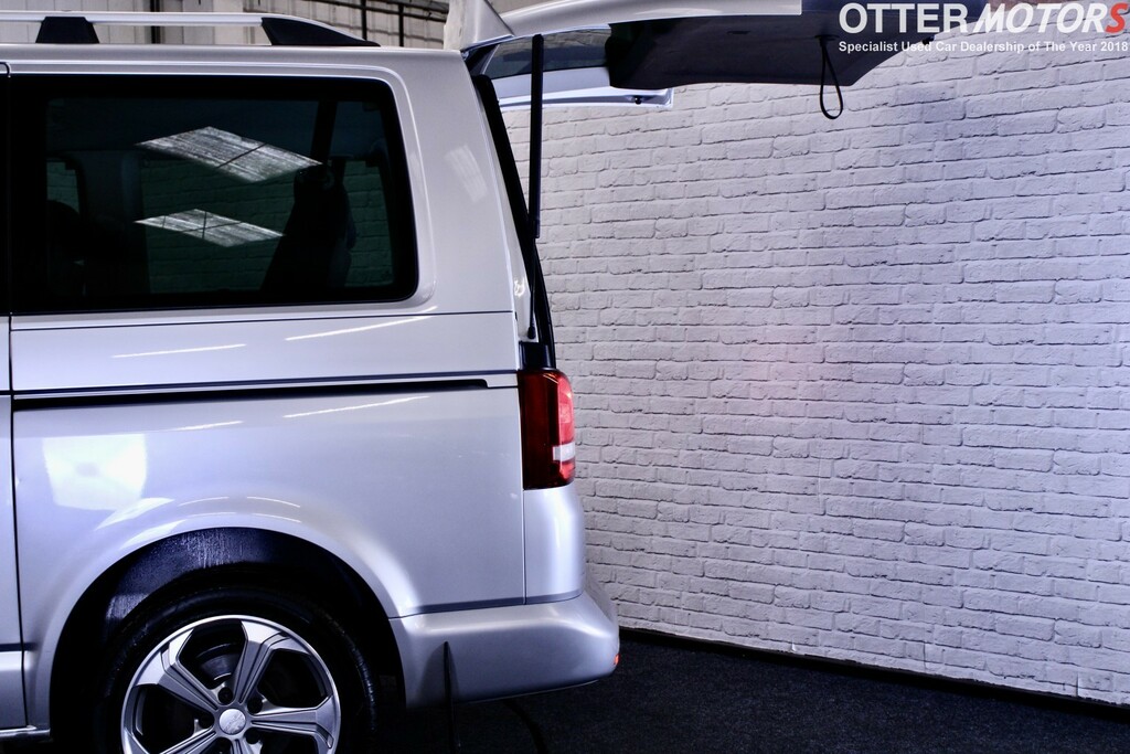 Volkswagen Transporter Shuttle T30 Se Silver #10