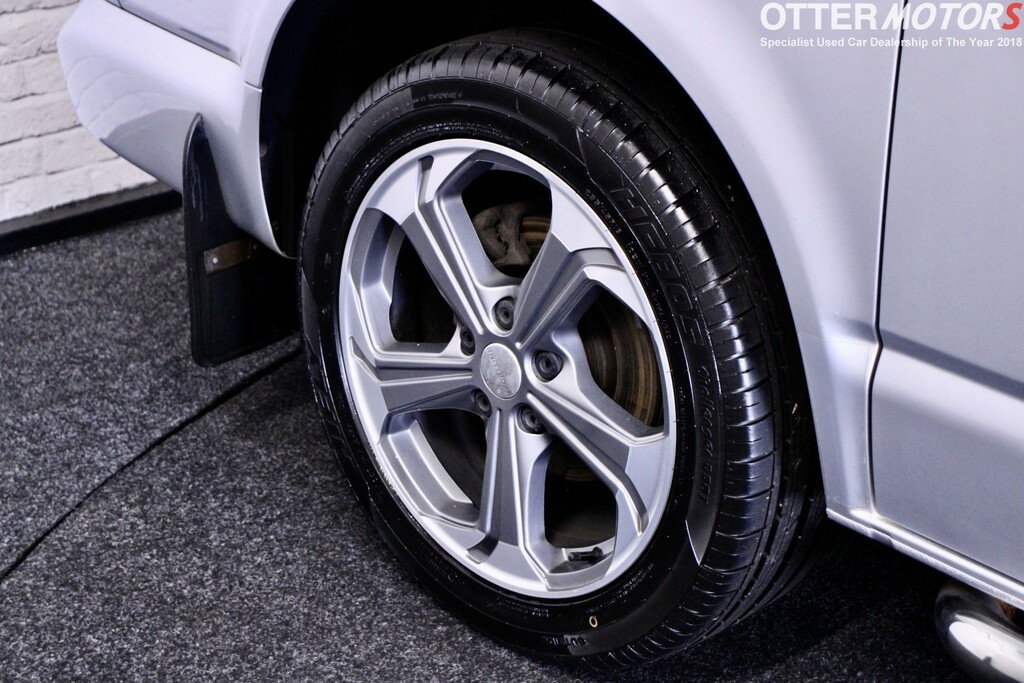 Volkswagen Transporter Shuttle T30 Se Silver #12