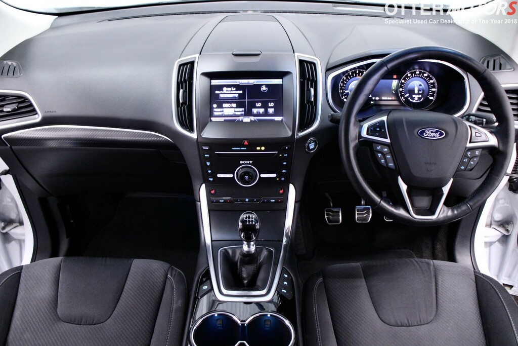 Ford Edge Suv 2.0 Tdci Sport Awd - Ulez Compliant KY66ETD White #2