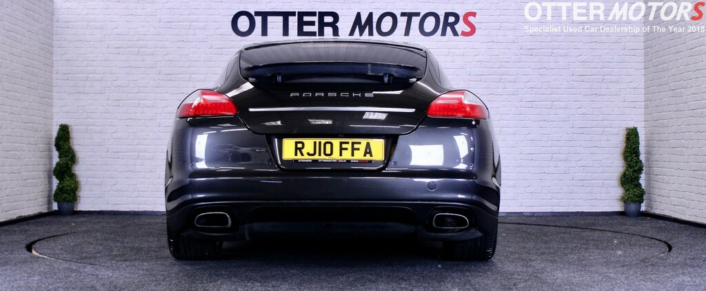 Porsche Panamera Hatchback 3.6 V6 RJ10FFA Grey #5