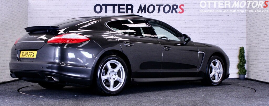 Porsche Panamera Hatchback 3.6 V6 RJ10FFA Grey #6