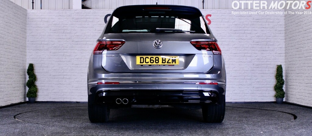 Volkswagen Tiguan Suv 2.0 Tdi R-line Dsg 4-Motion - Ulez Compliant DC68BZM Grey #5