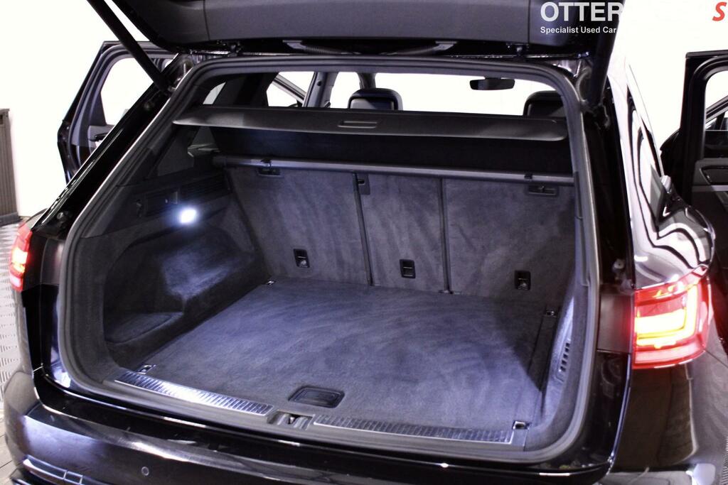Volkswagen Touareg White #56