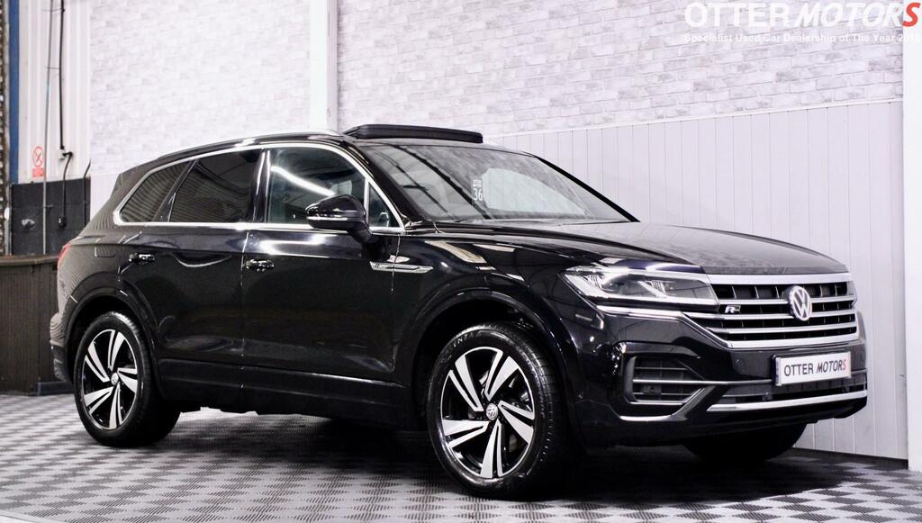 Volkswagen Touareg White #12
