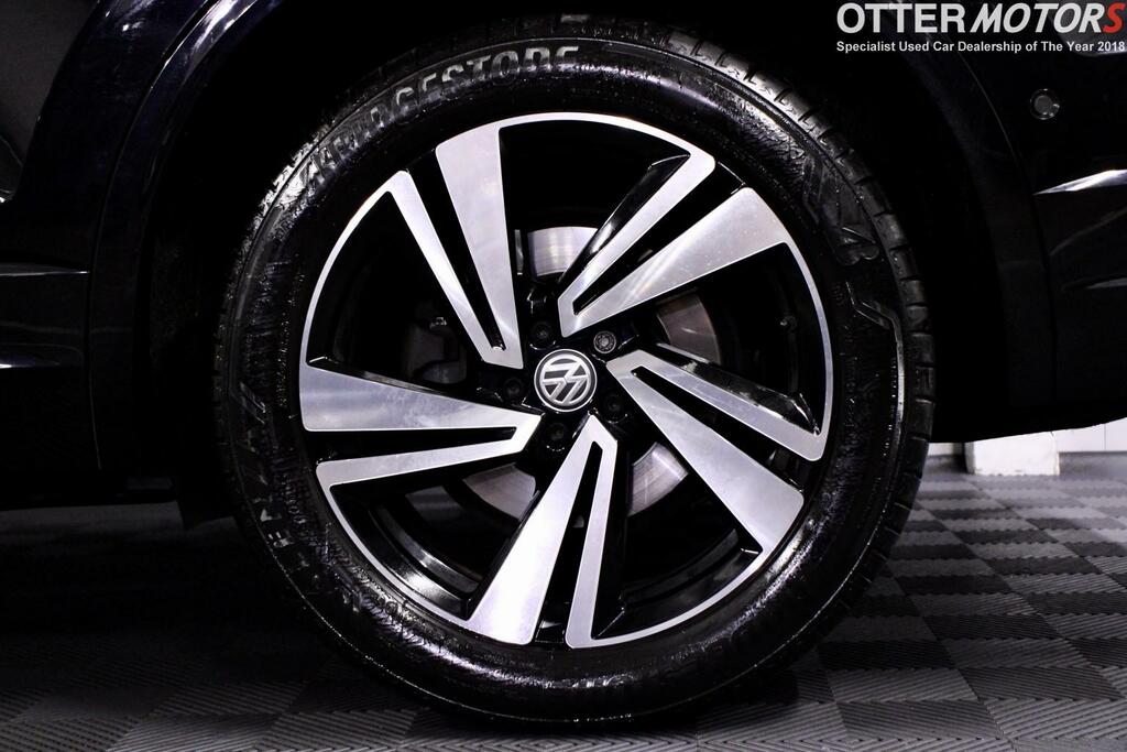 Volkswagen Touareg White #19