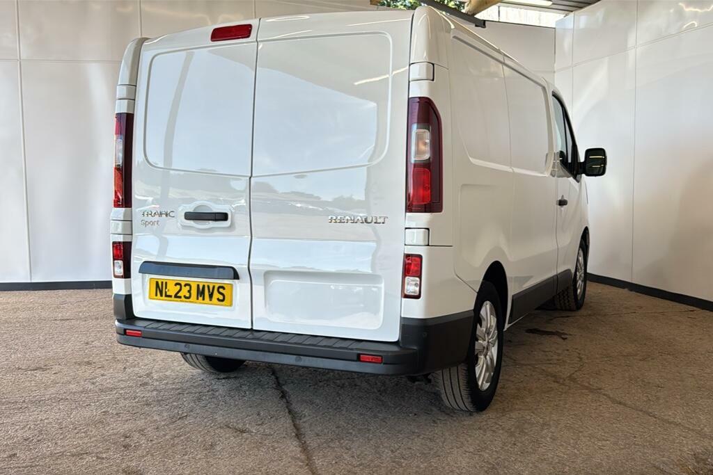 Renault Trafic 2.0 Dci Blue Sl28 Sport Panel Van Manua NL23MVS White #4