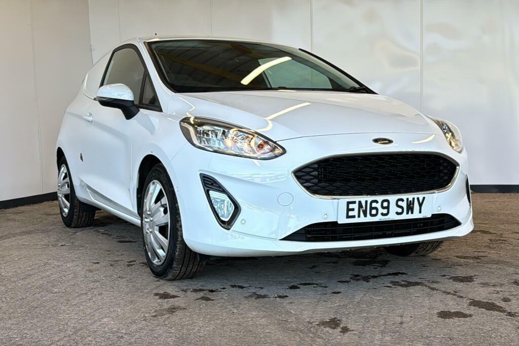 Ford Fiesta 1.5 Tdci Car Derived Van Euro 6 White