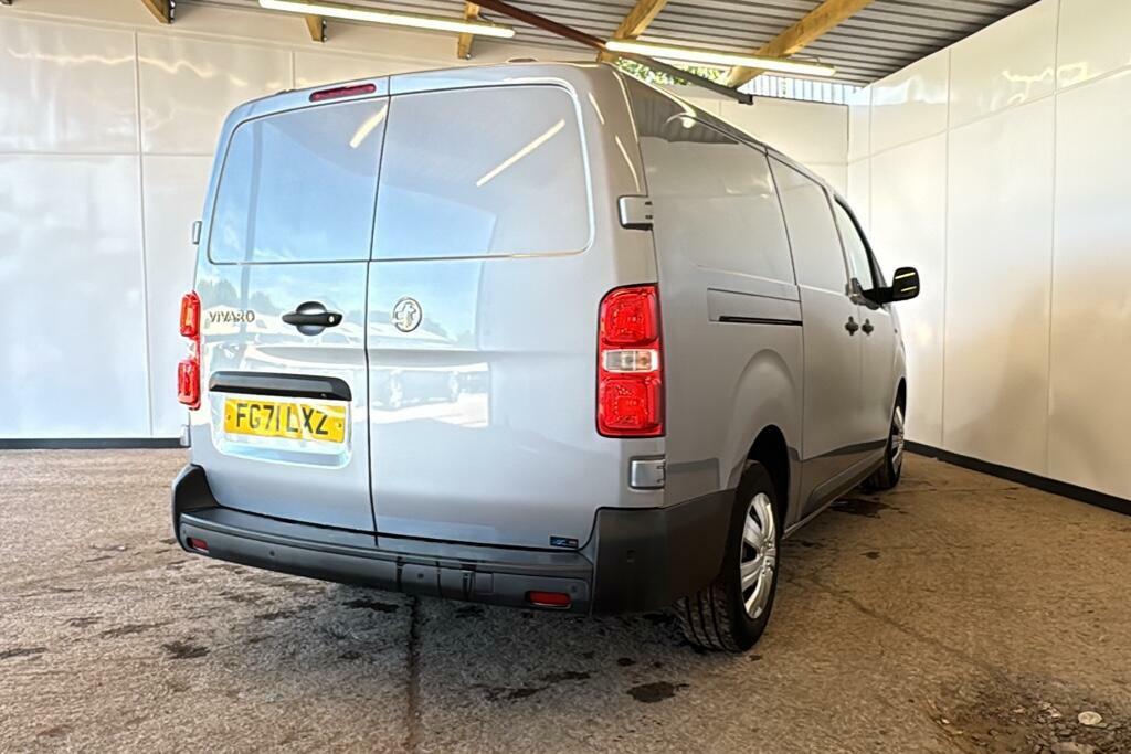 Vauxhall Vivaro 2.0 Turbo D 3100 Dynamic Panel Van 6Dr Grey #4