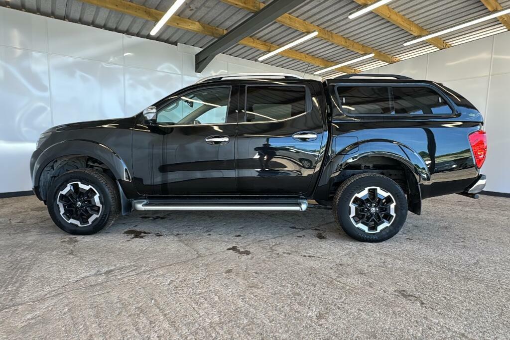 Nissan Navara 2.3 Dci Tekna Pickup Double Cab 4W BG21WGE Black #5