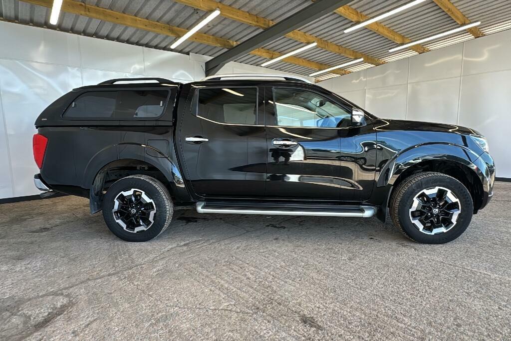 Nissan Navara 2.3 Dci Tekna Pickup Double Cab 4W BG21WGE Black #6