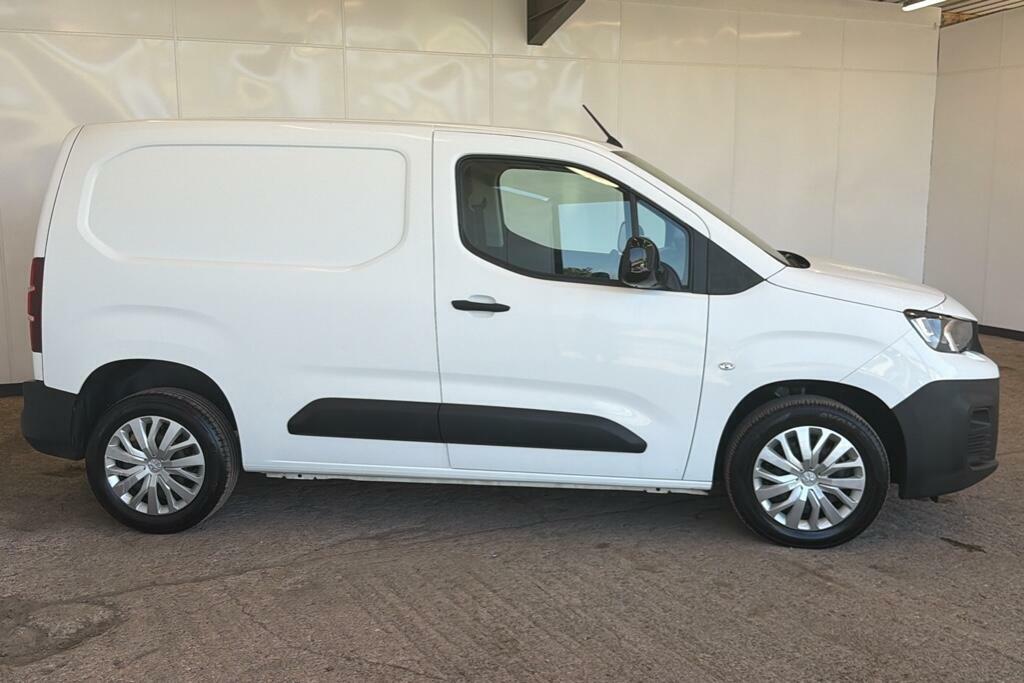 Peugeot Partner 1.5 Bluehdi 1000 Professional Premium Standard Pan CP71LGV White #6
