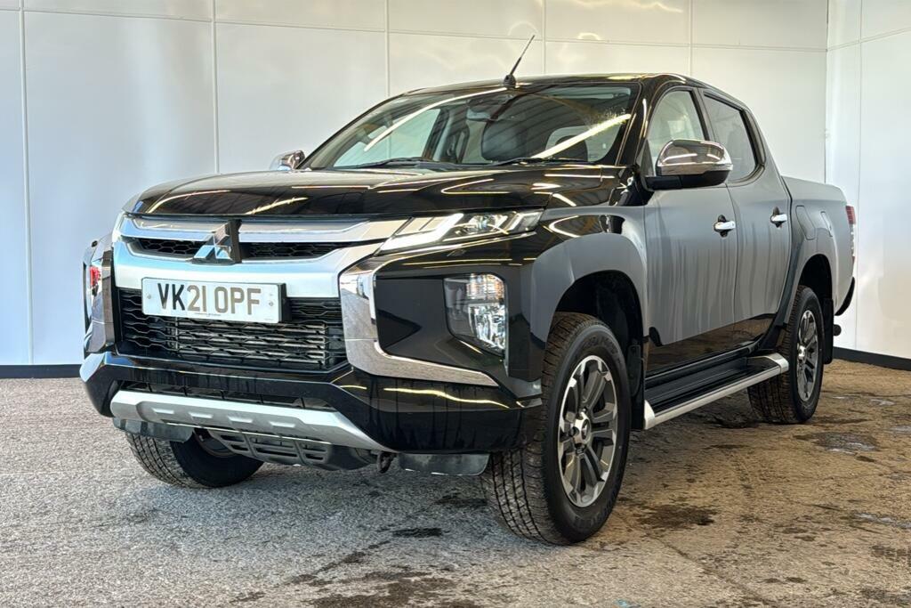 Mitsubishi L200 2.2 Di-d Dc Barbarian Pickup Double Cab Black #2