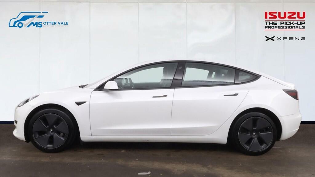 Tesla Model 3 Standard Range Plus Saloon Rwd White #5