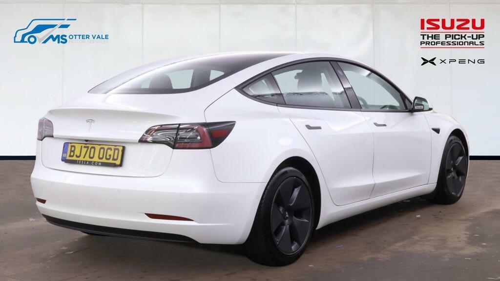 Tesla Model 3 Standard Range Plus Saloon Rwd White #4
