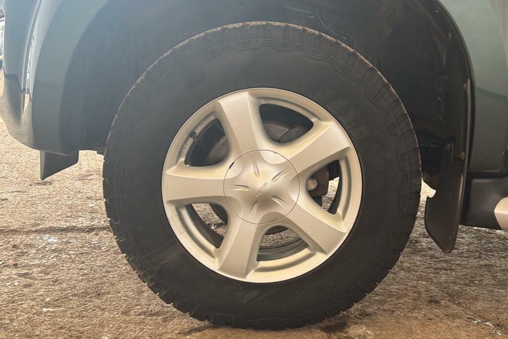 Isuzu D-Max 2.5 Td Blade Dcb 164 Bhp Black #11