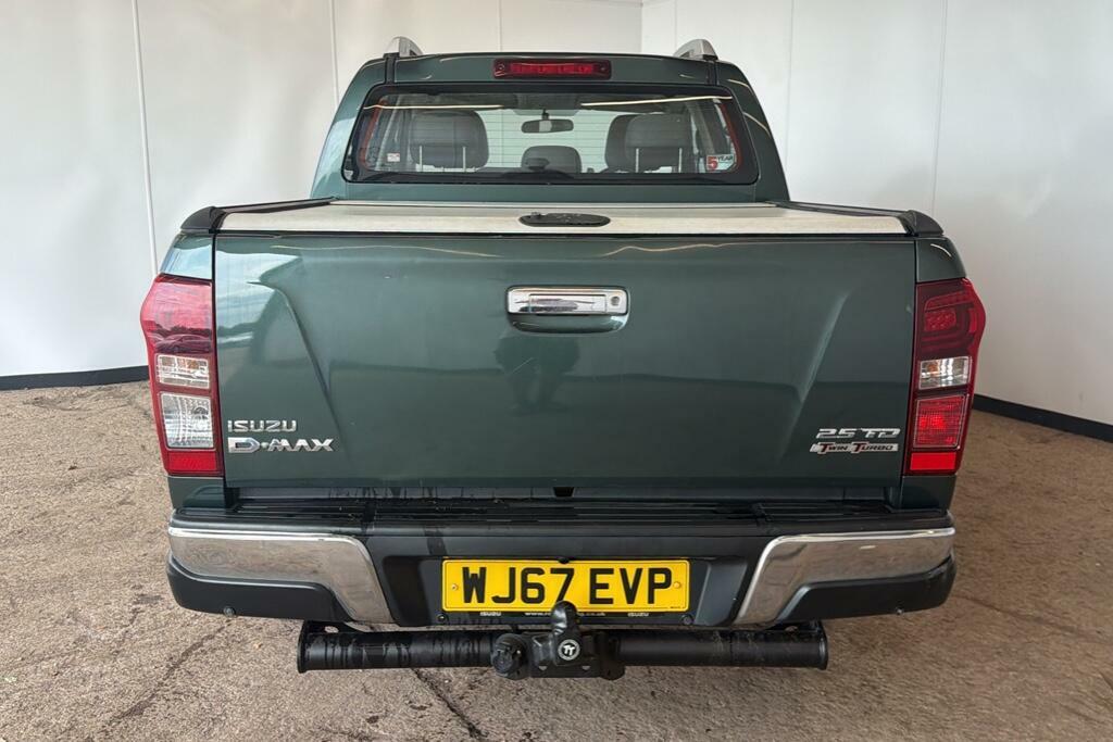 Isuzu D-Max 2.5 Td Blade Dcb 164 Bhp Black #8