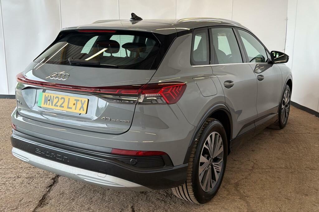 Audi Q4 E Tron 40 Sport Suv 82Kwh 204 Ps WN22LTX Grey #3